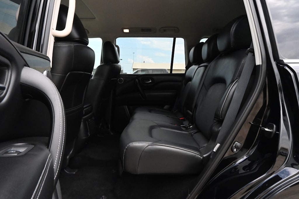 Thumbnail: 2022 INFINITI QX80 - 11