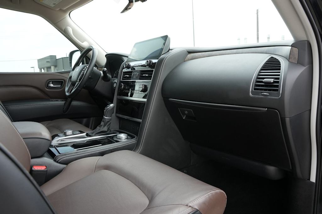 Thumbnail: 2024 INFINITI QX80 - 14