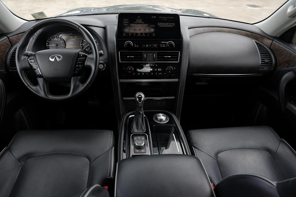 Thumbnail: 2023 INFINITI QX80 - 2
