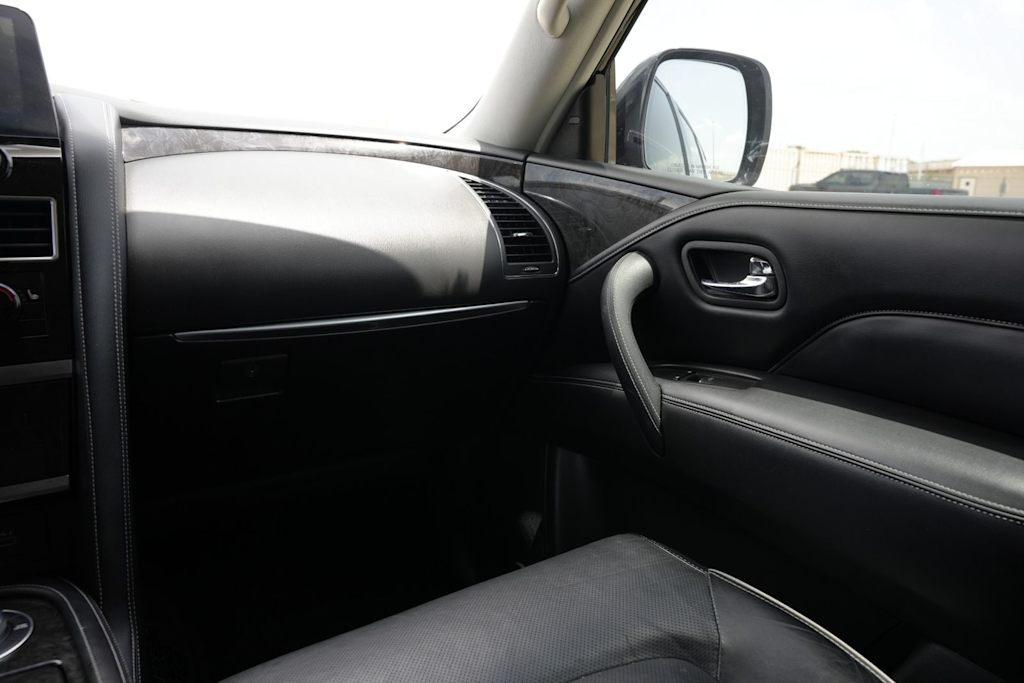 Thumbnail: 2022 INFINITI QX80 - 21