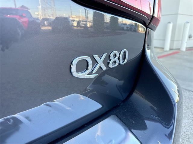 2023 INFINITI QX80 Luxe 7