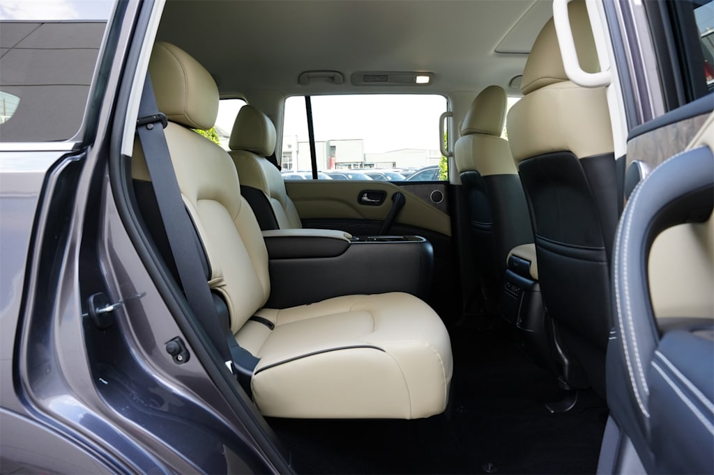 2024 INFINITI QX80 Luxe 25