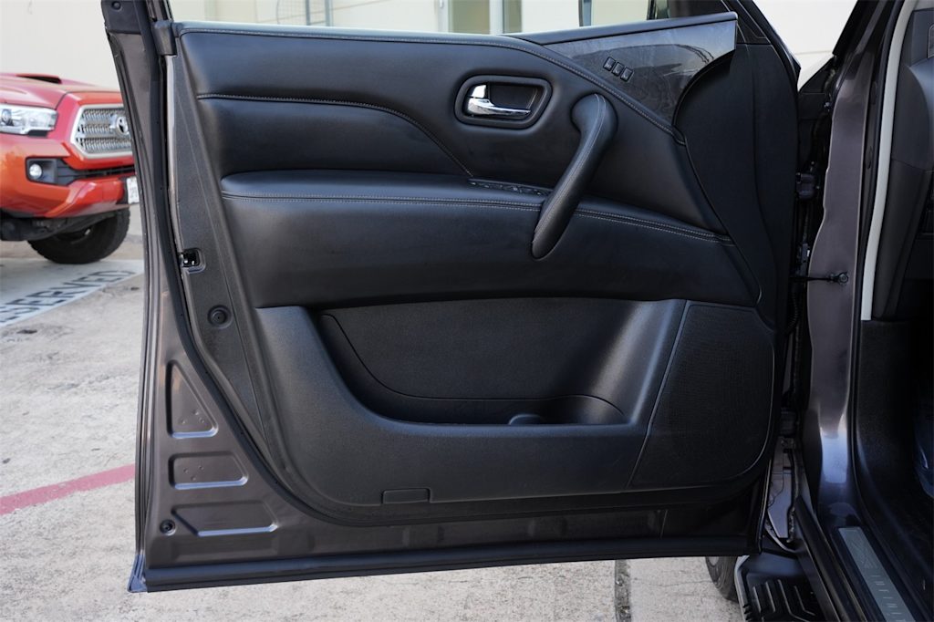 Thumbnail: 2022 INFINITI QX80 - 27