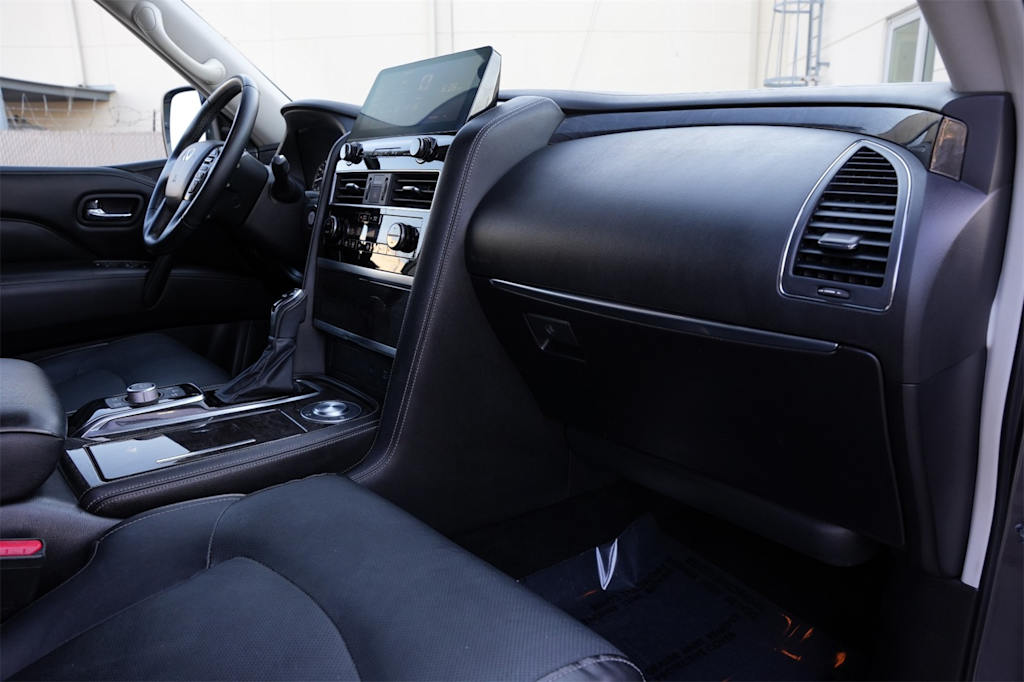 Thumbnail: 2022 INFINITI QX80 - 15