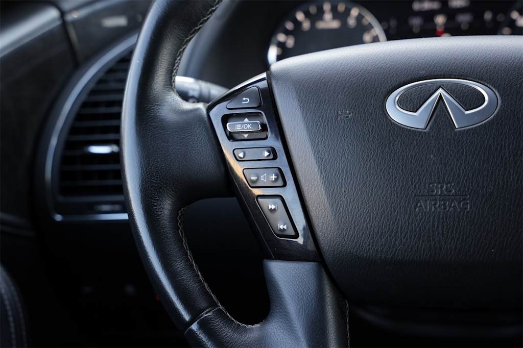 Thumbnail: 2022 INFINITI QX80 - 24