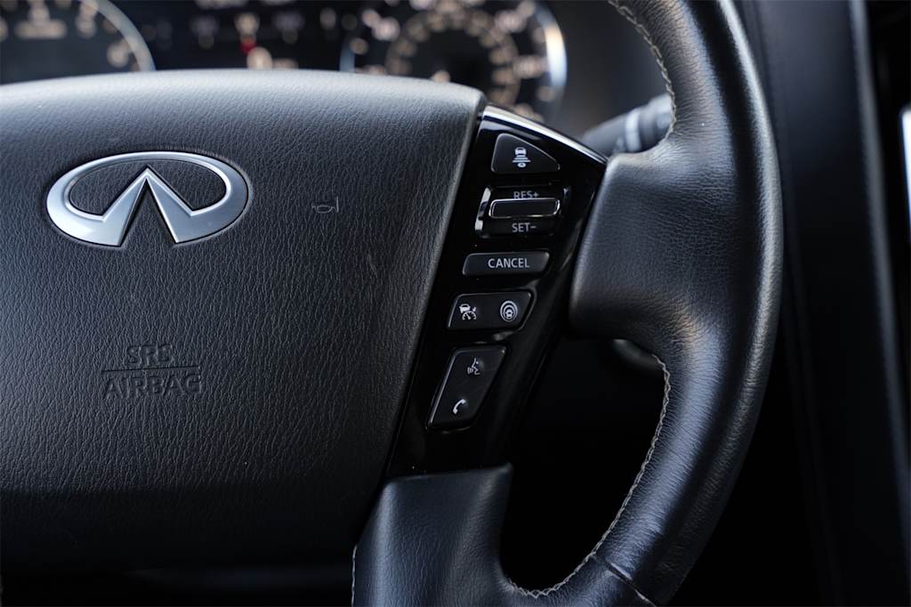 Thumbnail: 2022 INFINITI QX80 - 25