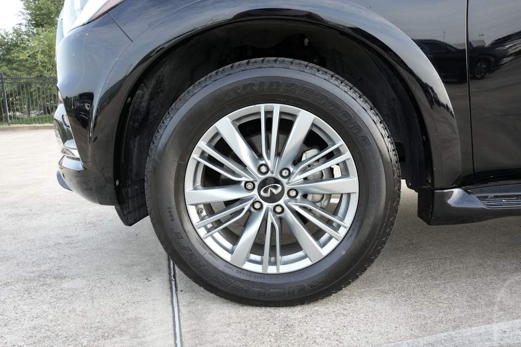Thumbnail: 2023 INFINITI QX80 - 8