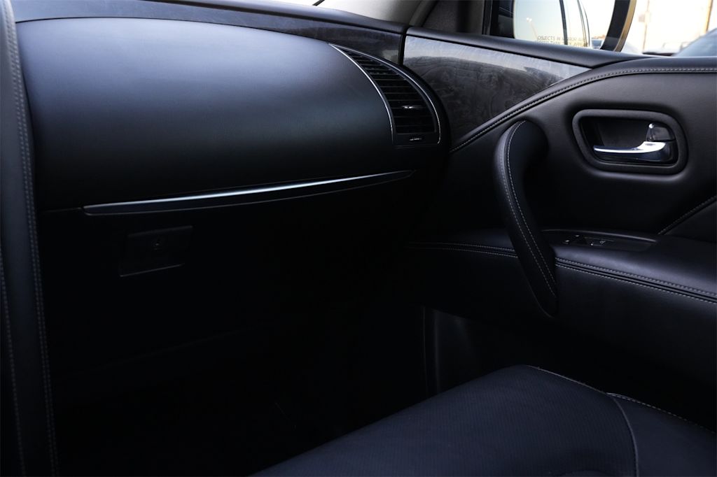 Thumbnail: 2022 INFINITI QX80 - 19