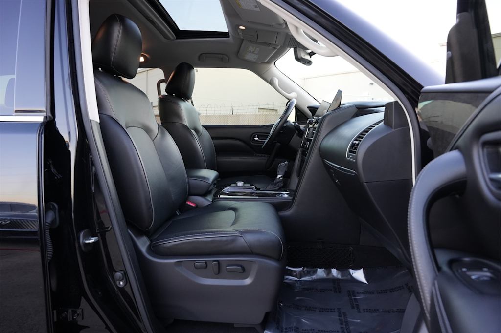 Thumbnail: 2022 INFINITI QX80 - 26