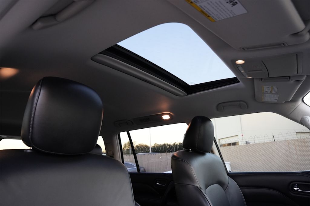 Thumbnail: 2022 INFINITI QX80 - 27