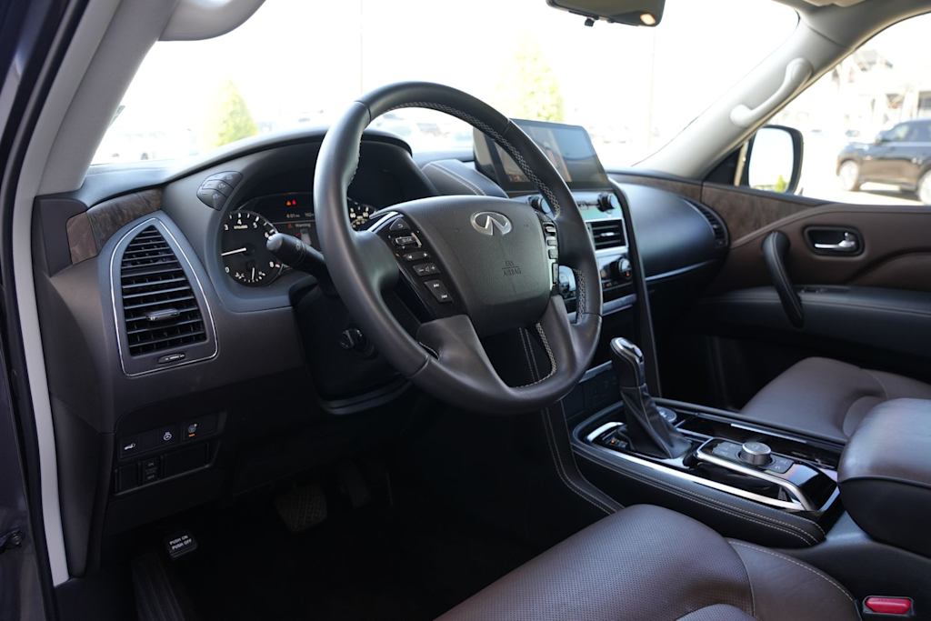 Thumbnail: 2022 INFINITI QX80 - 13
