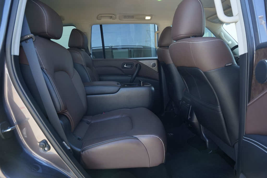 Thumbnail: 2022 INFINITI QX80 - 24