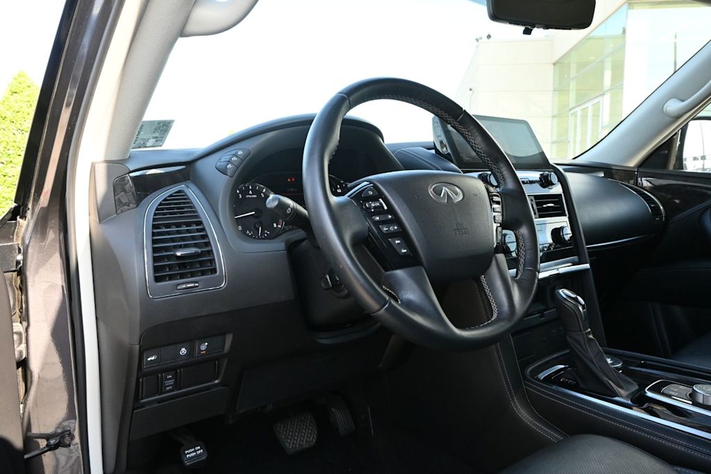 Thumbnail: 2022 INFINITI QX80 - 13