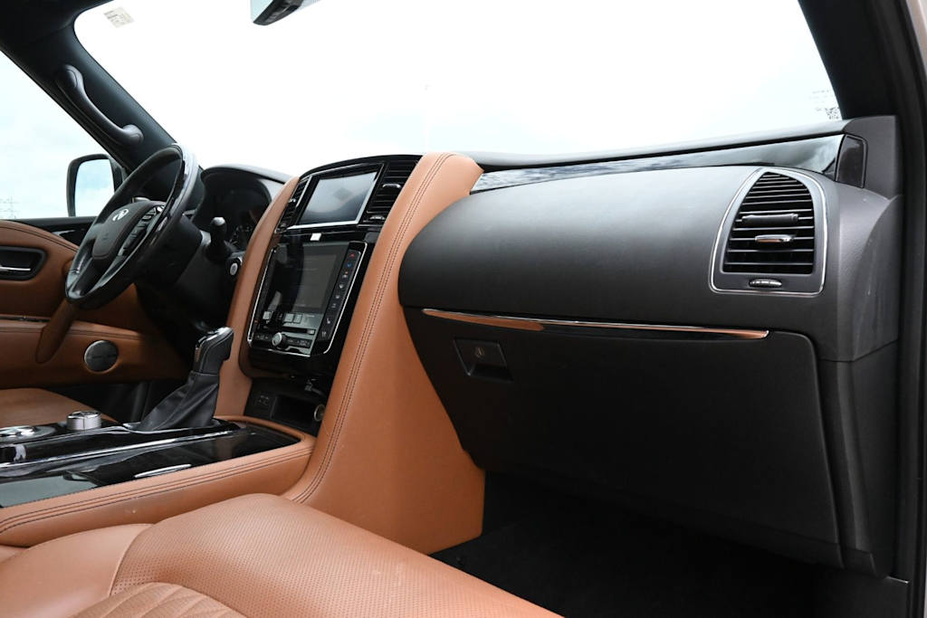 Thumbnail: 2021 INFINITI QX80 - 14