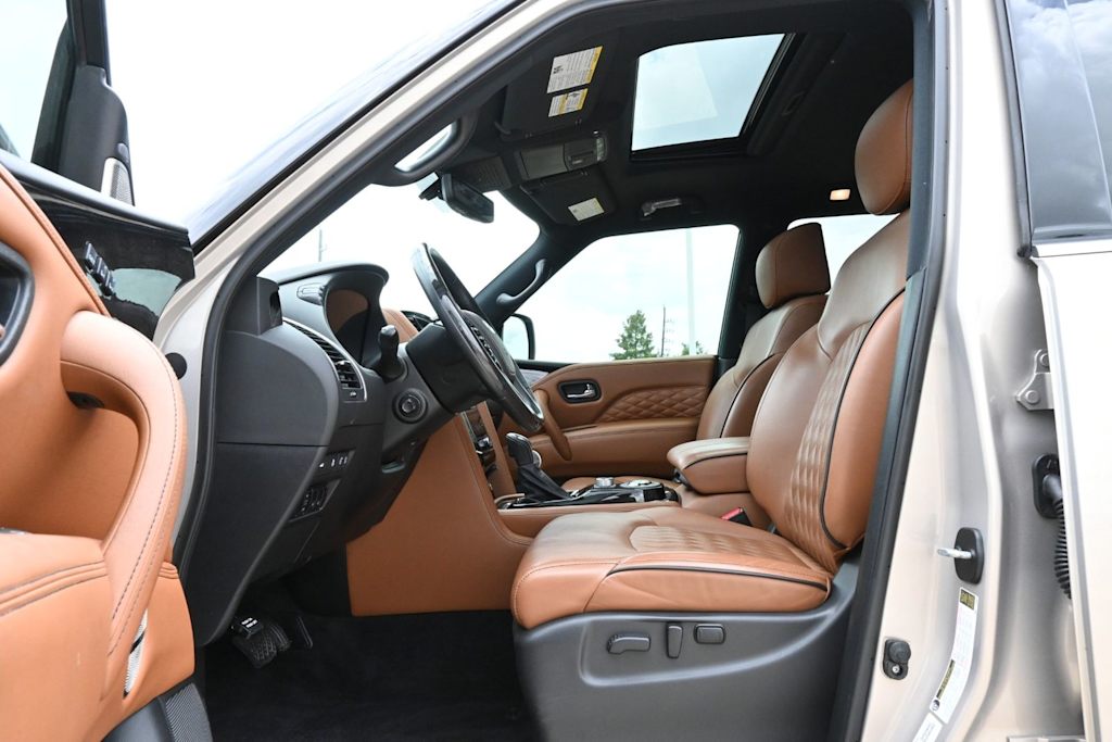 Thumbnail: 2021 INFINITI QX80 - 10