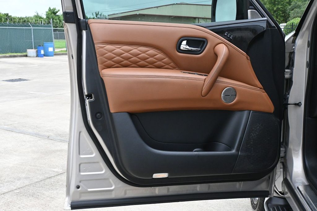 Thumbnail: 2021 INFINITI QX80 - 26