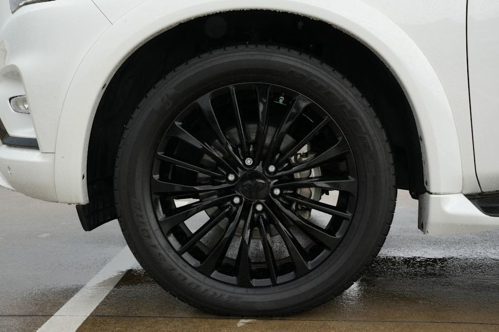 Thumbnail: 2023 INFINITI QX80 - 8