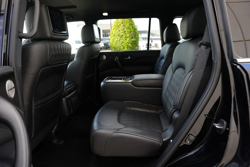 Thumbnail: 2022 INFINITI QX80 - 12