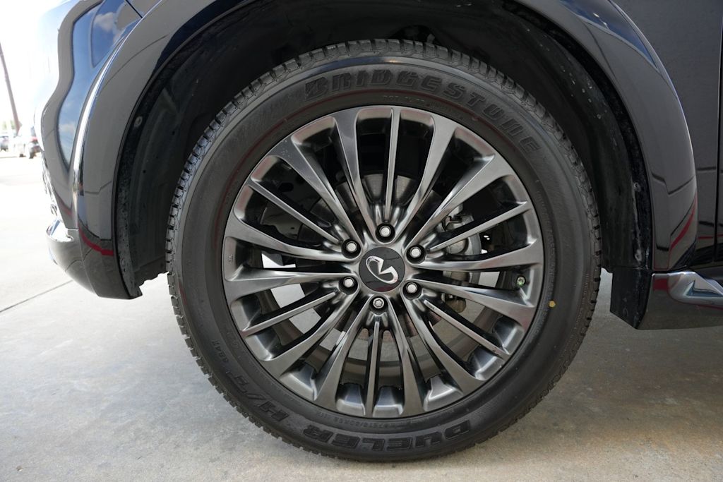 Thumbnail: 2022 INFINITI QX80 - 8