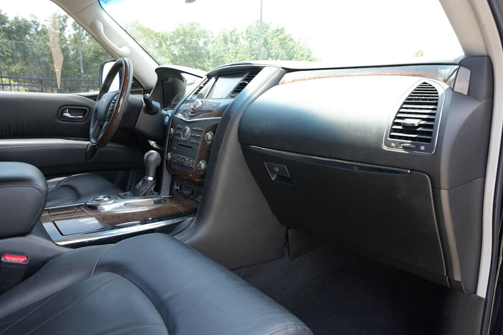 Thumbnail: 2014 INFINITI QX80 - 14