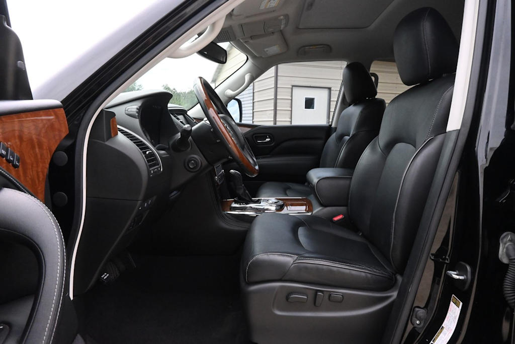 Thumbnail: 2019 INFINITI QX80 - 10