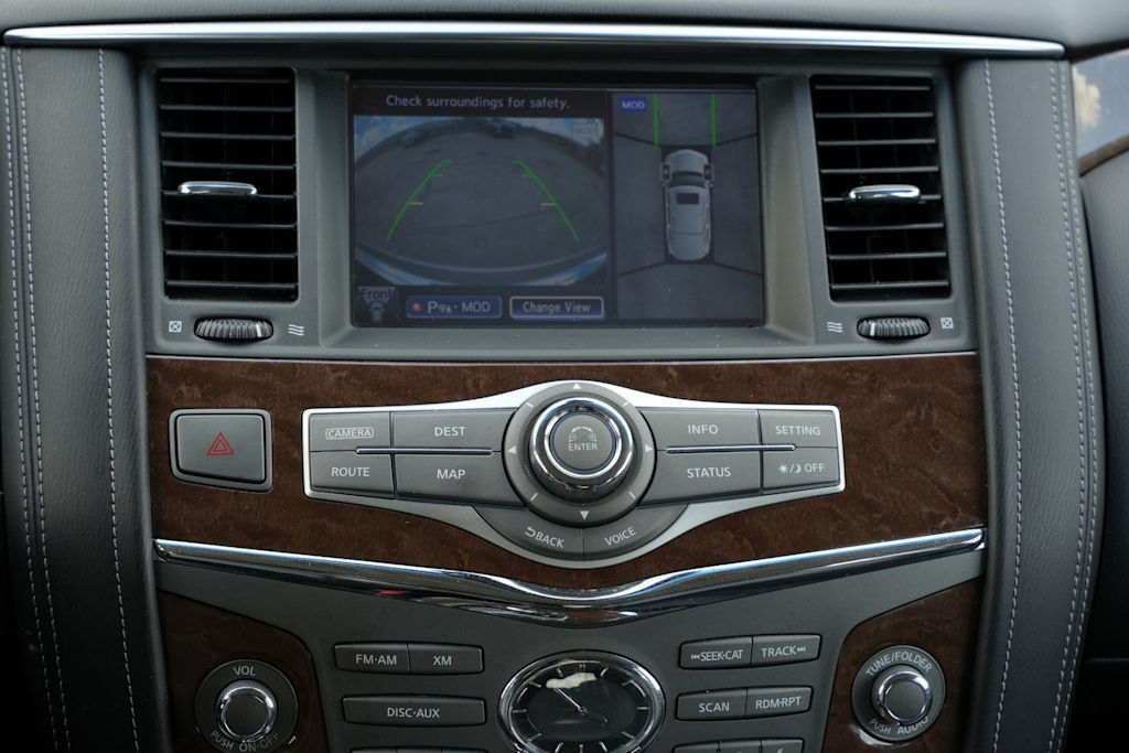 Thumbnail: 2017 INFINITI QX80 - 23