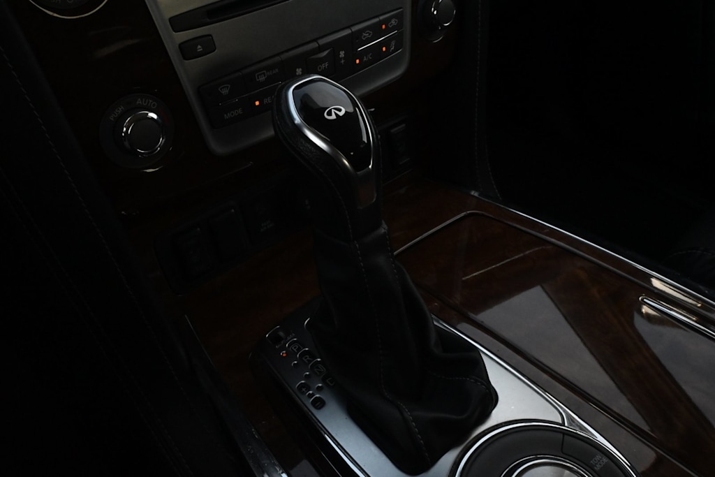 Thumbnail: 2019 INFINITI QX80 - 16