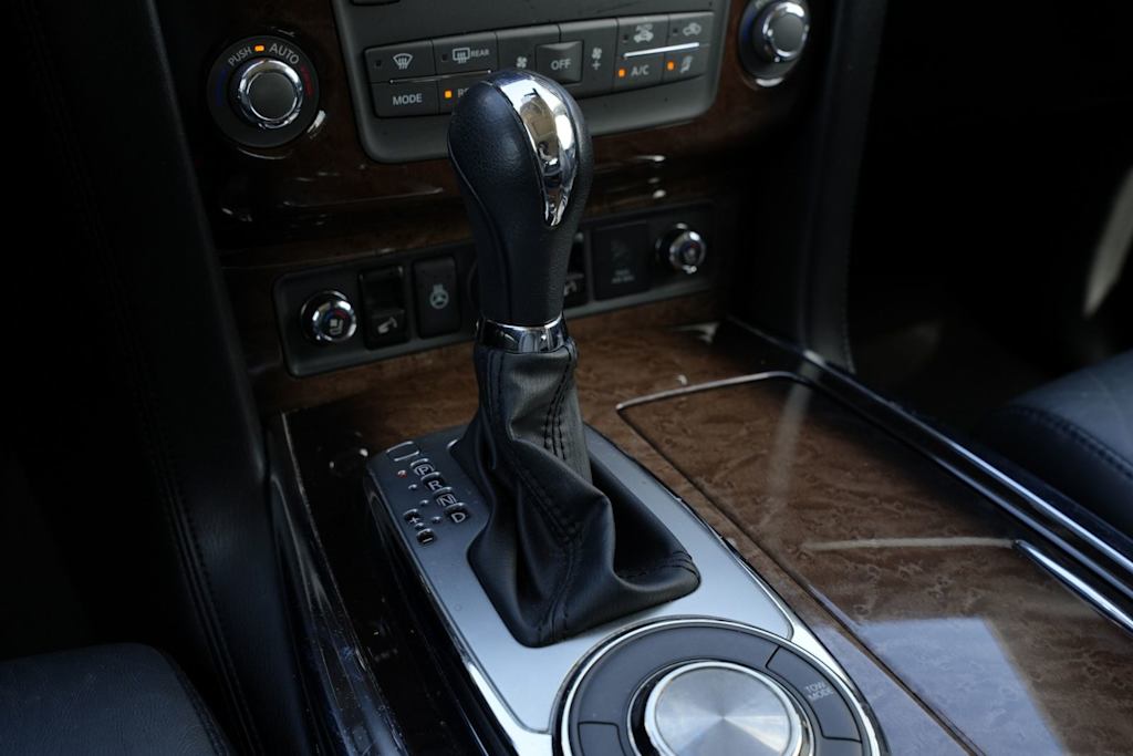 Thumbnail: 2014 INFINITI QX80 - 15