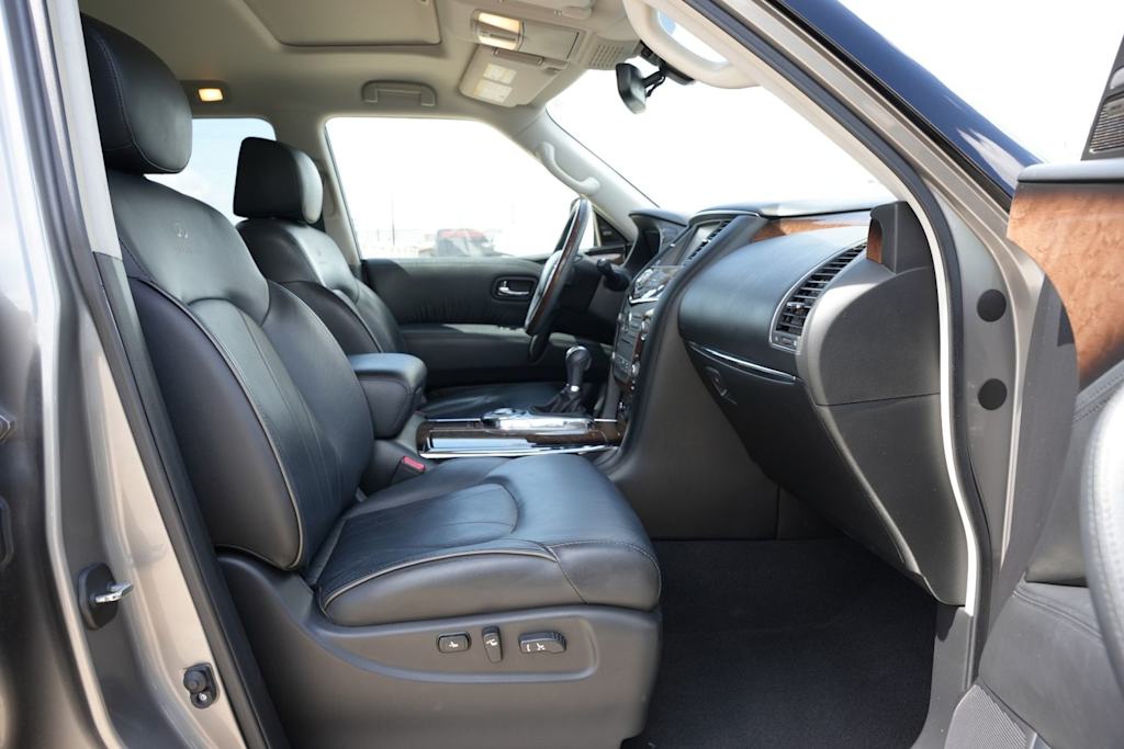Thumbnail: 2014 INFINITI QX80 - 25