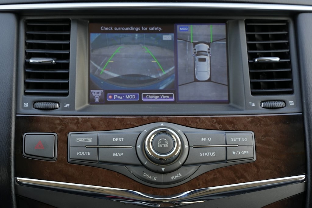 Thumbnail: 2014 INFINITI QX80 - 22