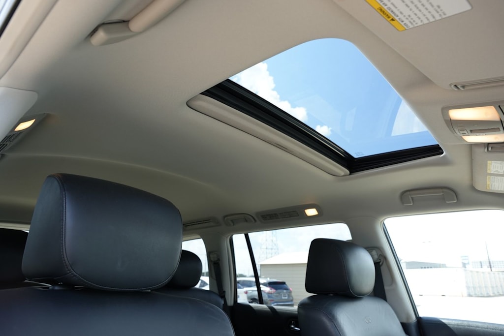 Thumbnail: 2014 INFINITI QX80 - 26