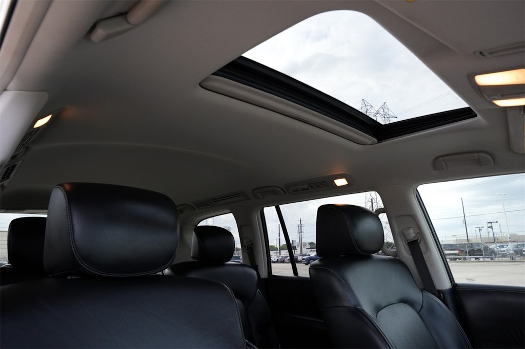 Thumbnail: 2015 INFINITI QX80 - 27