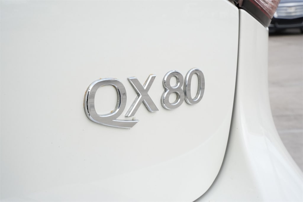 Thumbnail: 2015 INFINITI QX80 - 7