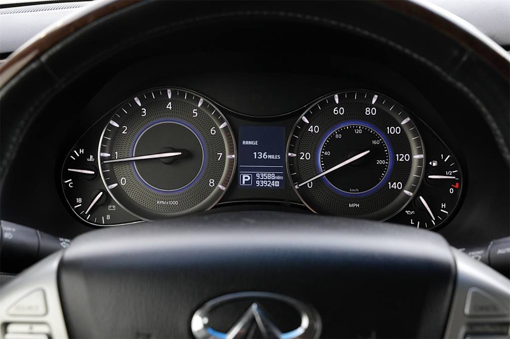 Thumbnail: 2015 INFINITI QX80 - 16