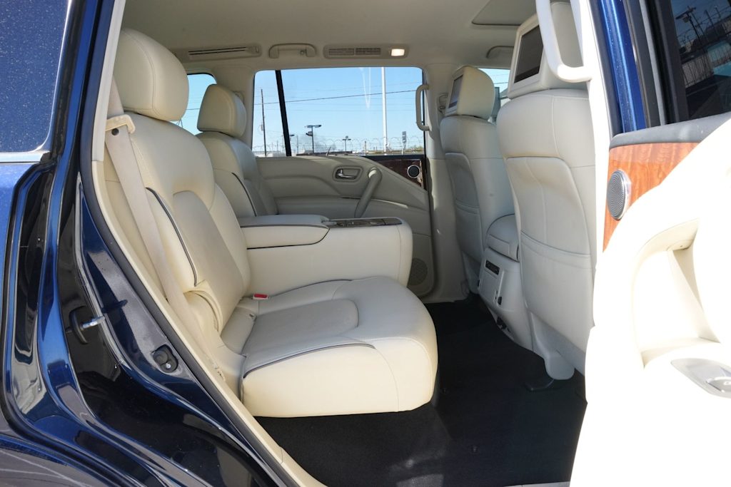 Thumbnail: 2019 INFINITI QX80 - 24