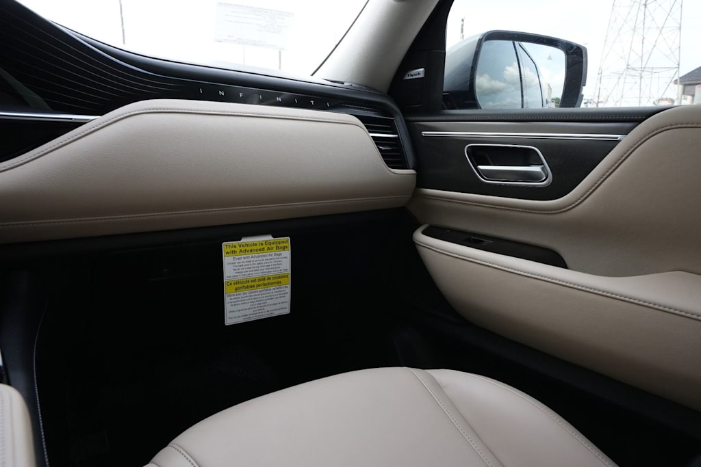 Thumbnail: 2026 INFINITI QX80 - 20