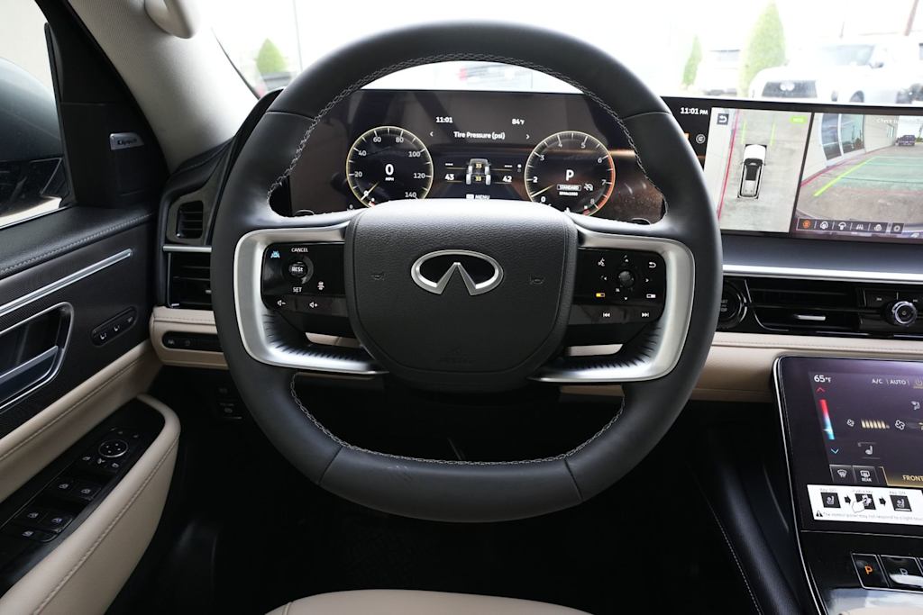 Thumbnail: 2026 INFINITI QX80 - 9