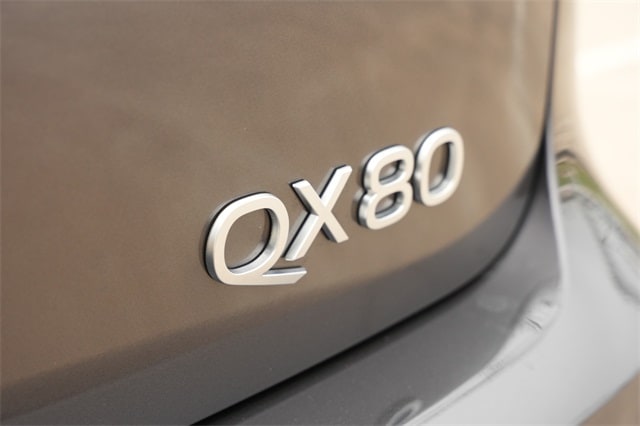 2025 INFINITI QX80 Luxe 6