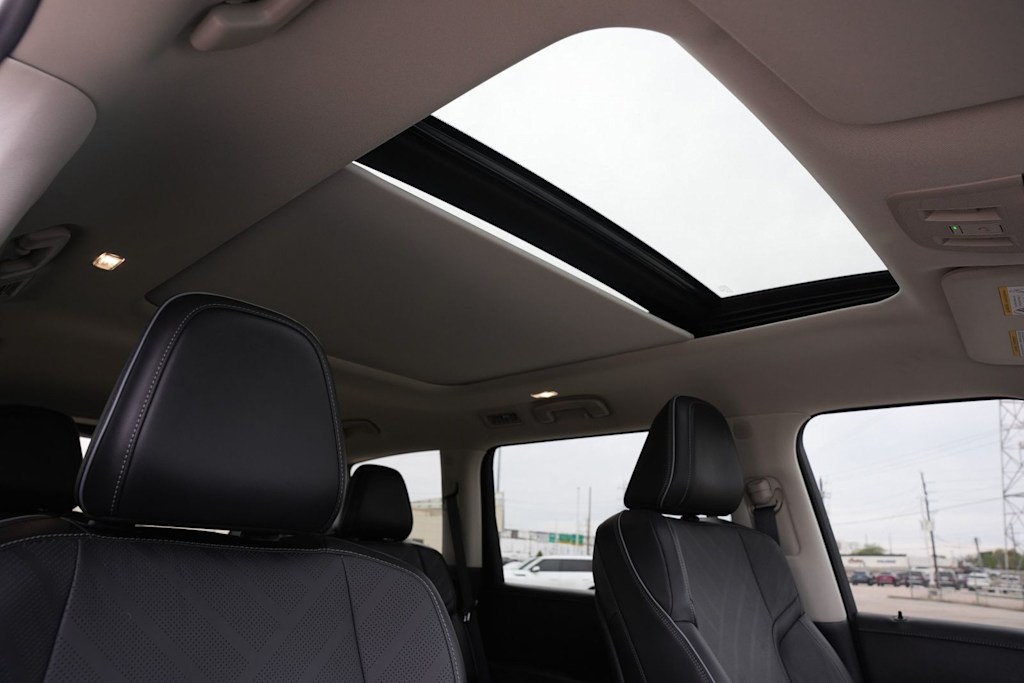 Thumbnail: 2025 INFINITI QX80 - 26