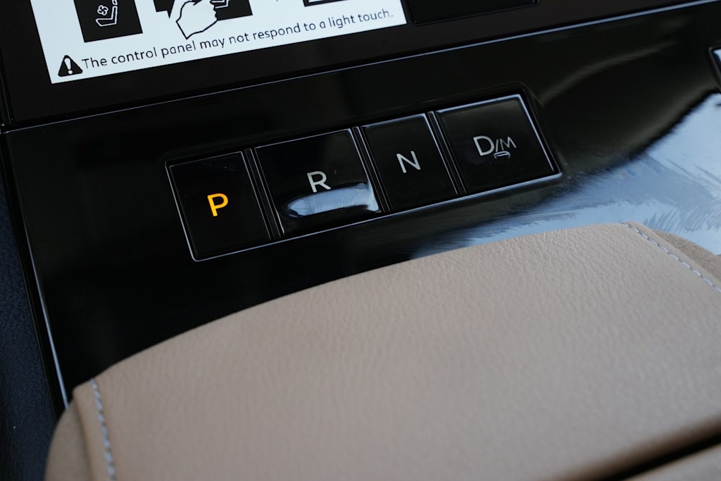 Thumbnail: 2026 INFINITI QX80 - 24