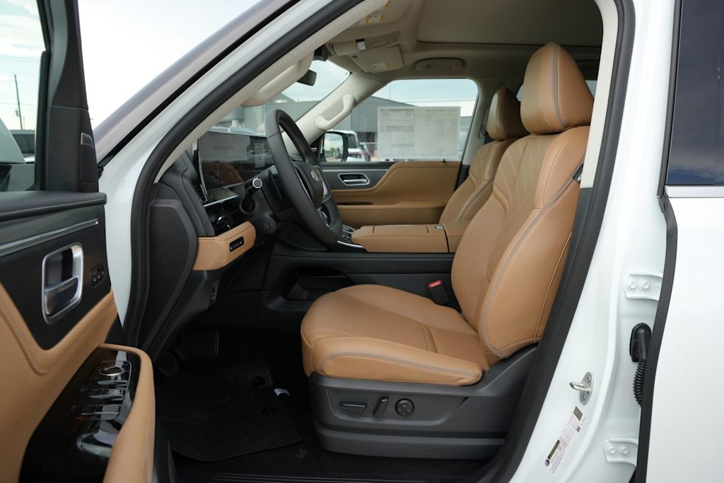 Thumbnail: 2027 INFINITI QX80 - 11