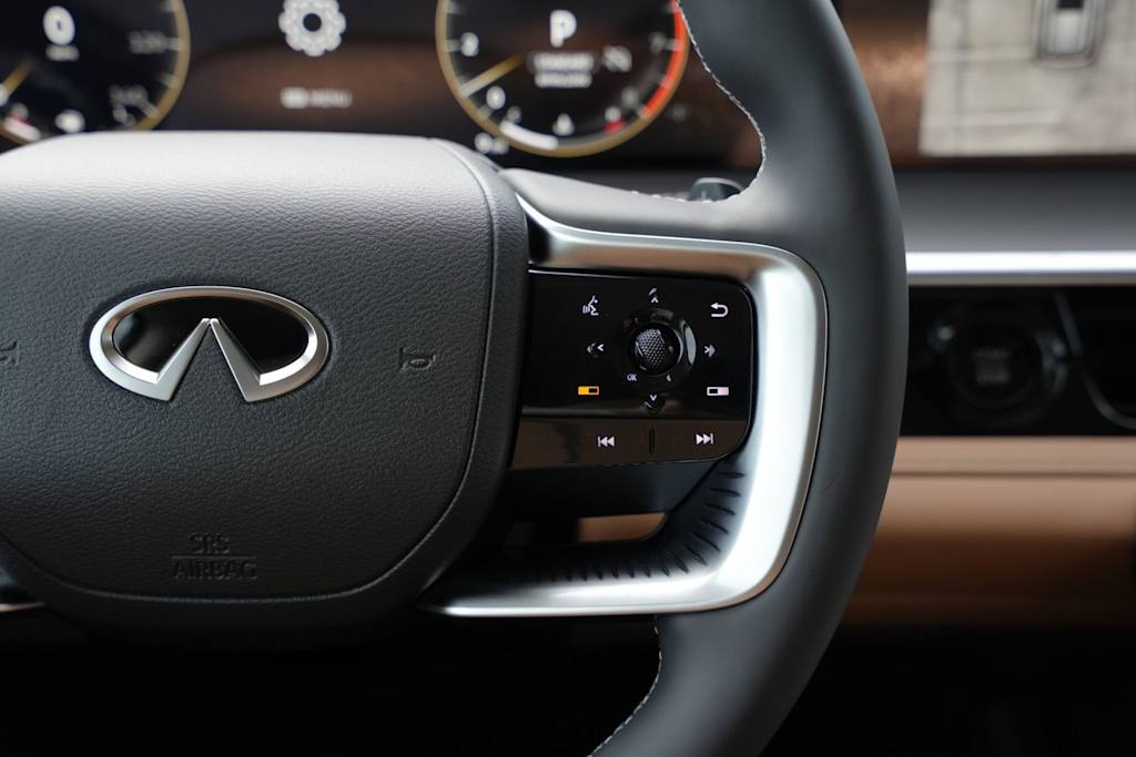 Thumbnail: 2027 INFINITI QX80 - 22