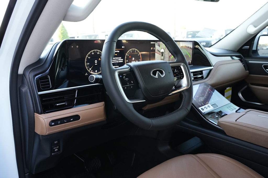Thumbnail: 2026 INFINITI QX80 - 14