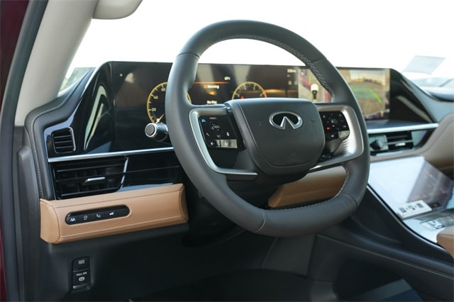 2025 INFINITI QX80 Luxe 14