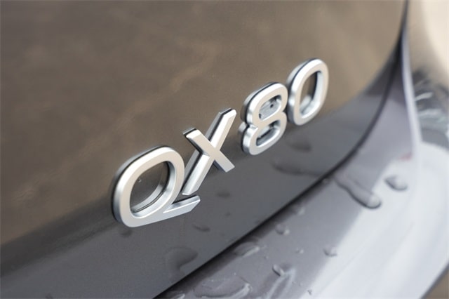 2025 INFINITI QX80 Luxe 6