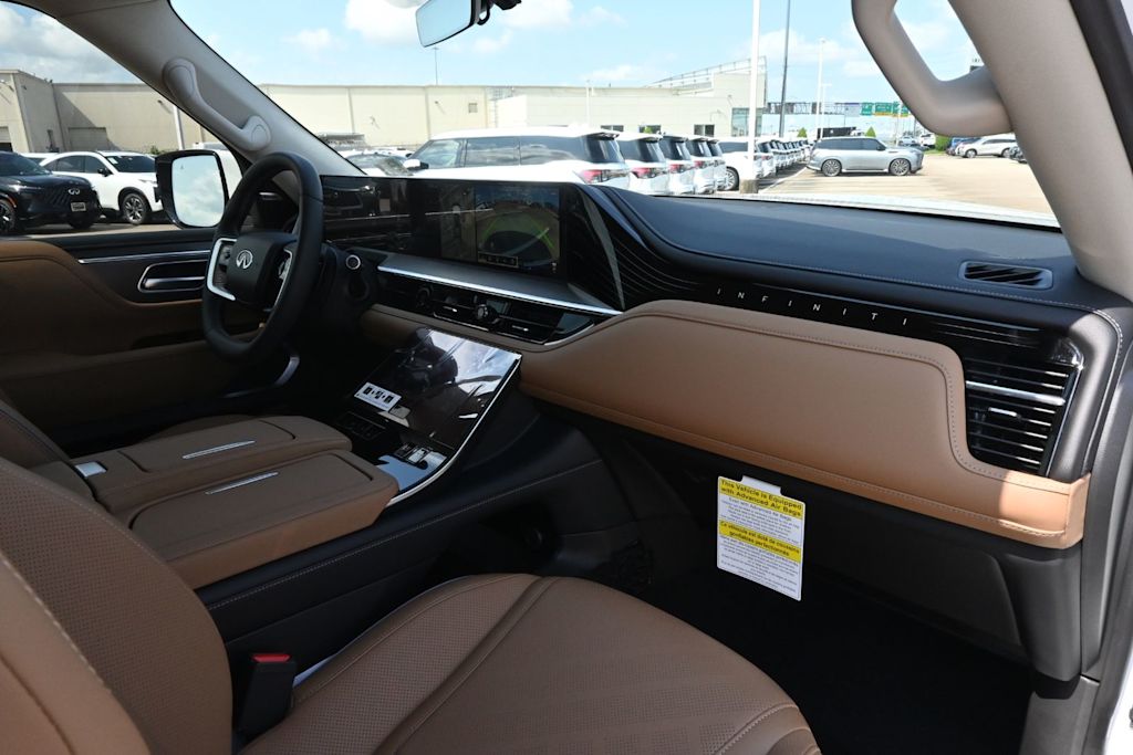 Thumbnail: 2026 INFINITI QX80 - 15