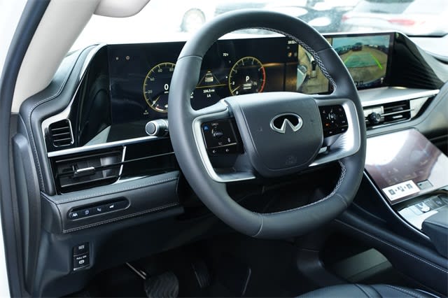 2025 INFINITI QX80 Luxe 13