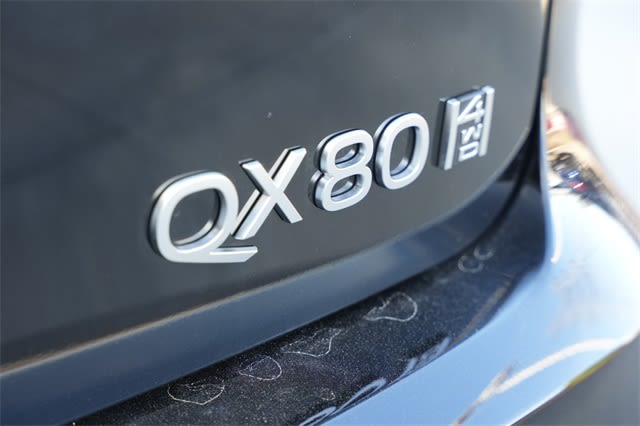 2025 INFINITI QX80 Luxe 6