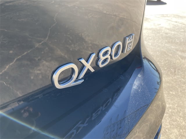 2025 INFINITI QX80 Luxe 6