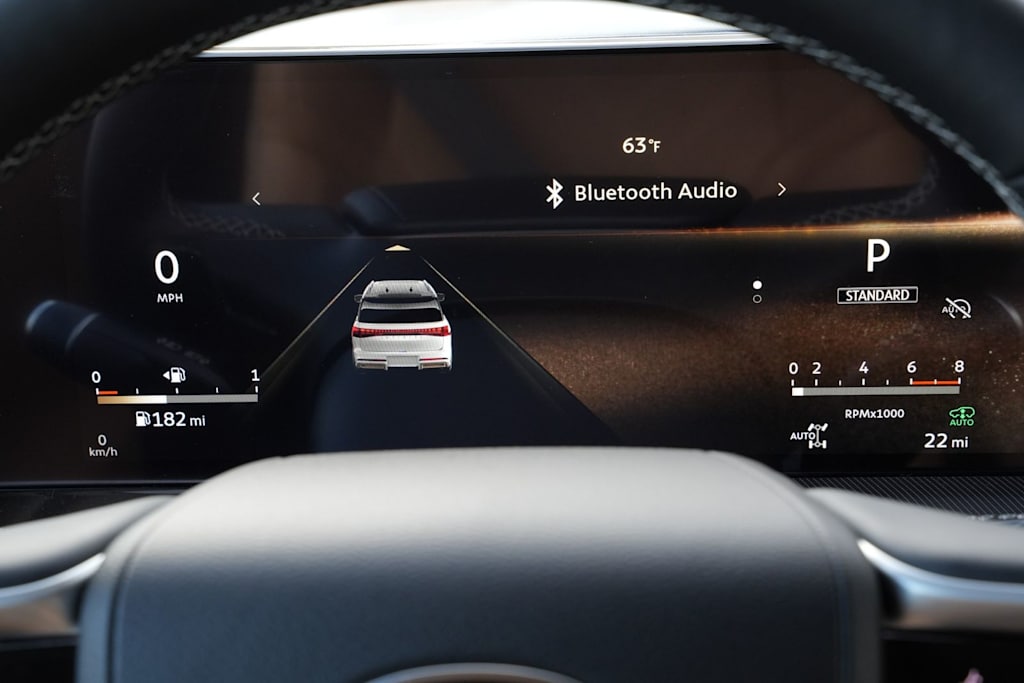 Thumbnail: 2026 INFINITI QX80 - 17